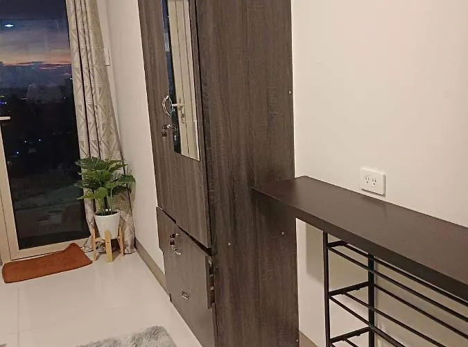 Amesha Staycation Apartment